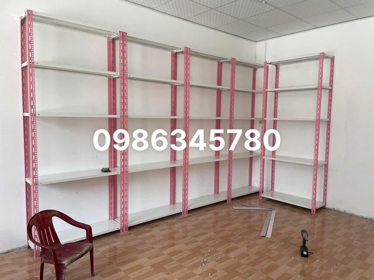 Giá kệ để hàng - Công Ty TNHH Setup Siêu Thị Bluetech